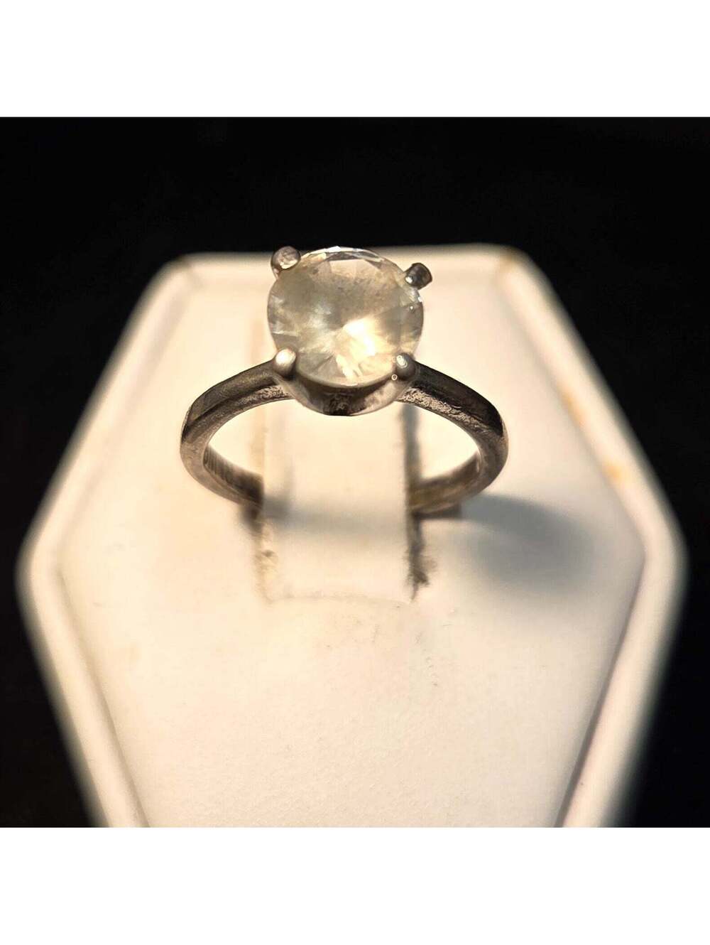 Simply Styled White Stone Sterling Silver Ring sz 4